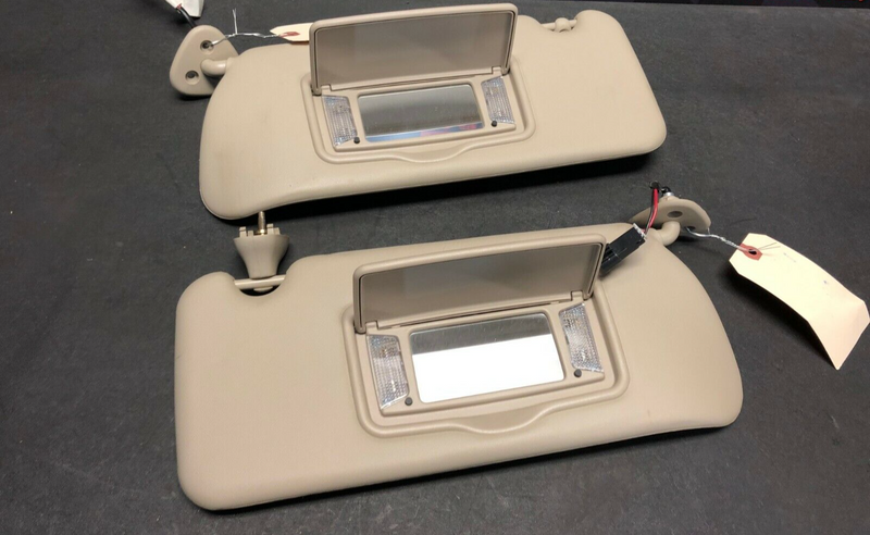 2004 CADILLAC CTS V CTS-V OEM SUN VISORS VISOR SET TAN HOMELINK