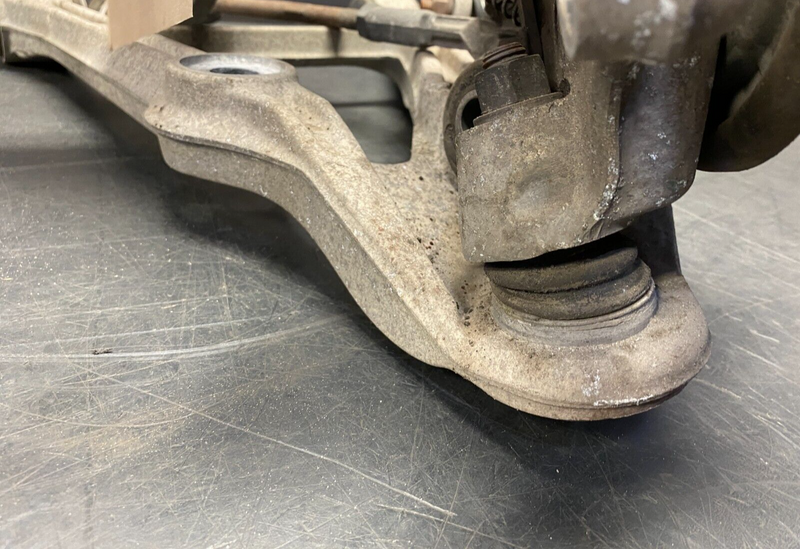 2001 CORVETTE C5 Z06 OEM DRIVER LH REAR SUSPENSION CONTROL ARM KNUCKLE CORNER