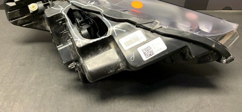 2020 MUSTANG GT COUPE OEM LH DRIVER HEADLIGHT -DAMAGED-