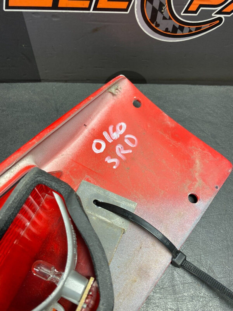 1996 DODGE VIPER RT/10 OEM THIRD BRAKE LIGHT WITH TRIM PANEL COMBO USED