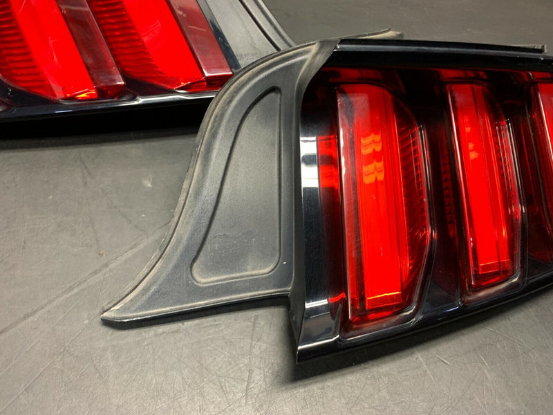 2015 FORD MUSTANG GT OEM TAIL LIGHTS