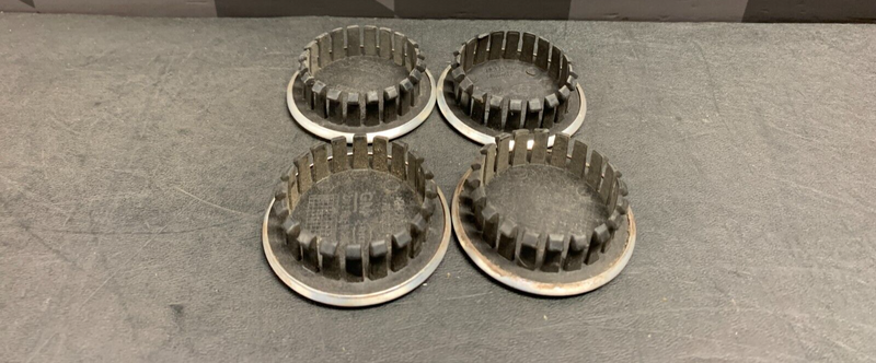2012 CAMARO SS OEM CENTER CAP FOR RIMS SET OF 4 USED