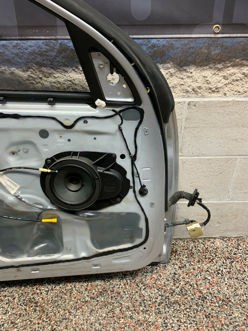 2009 PONTIAC G8 GT OEM DRIVER FRONT DOOR -LOCAL PICK UP ONLY-