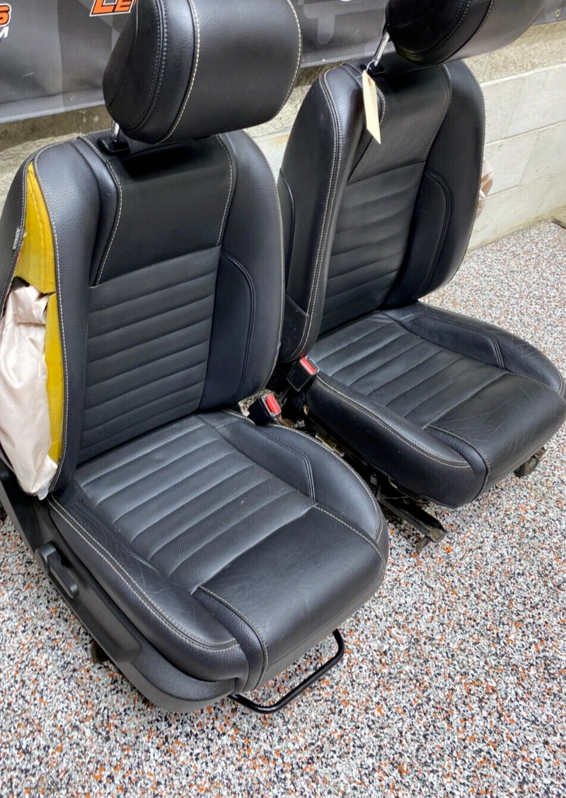 2012 MUSTANG GT OEM BLACK LEATHER FRONT SEATS PAIR DRIVER PASSENGER USED **READ*