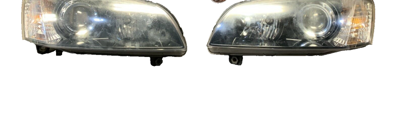 2009 PONTIAC G8 GT OEM DRIVER PASSENGER HEADLIGHTS