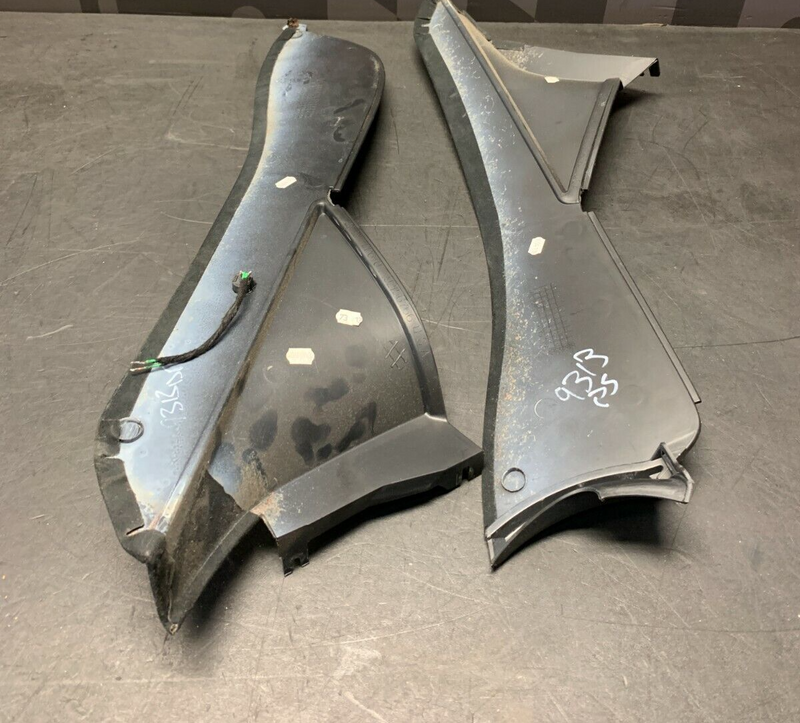 2004 PONTIAC GTO OEM CENTER CONSOLE BLACK SUEDE SIDE TRIM PANELS