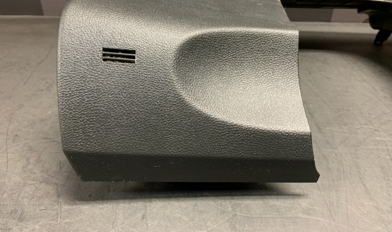 2009 PONTIAC G8 GT OEM DRIVER LOWER DASH KNEE PANEL