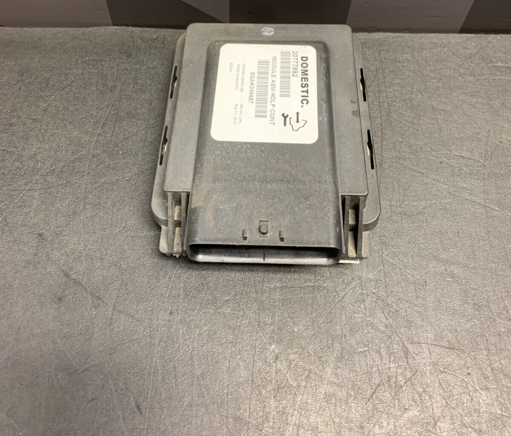 2013 CADILLAC CTS V COUPE OEM 2077892 HEADLIGHT CONTROL MODULE ASM