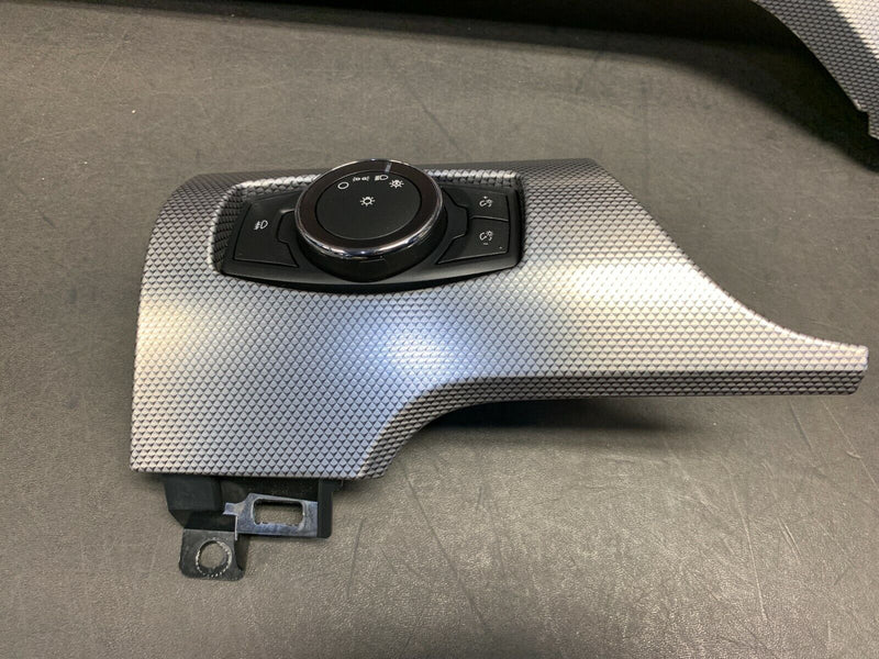 2018 FORD MUSTANG GT OEM CARBON PATTERN DASH TRIM