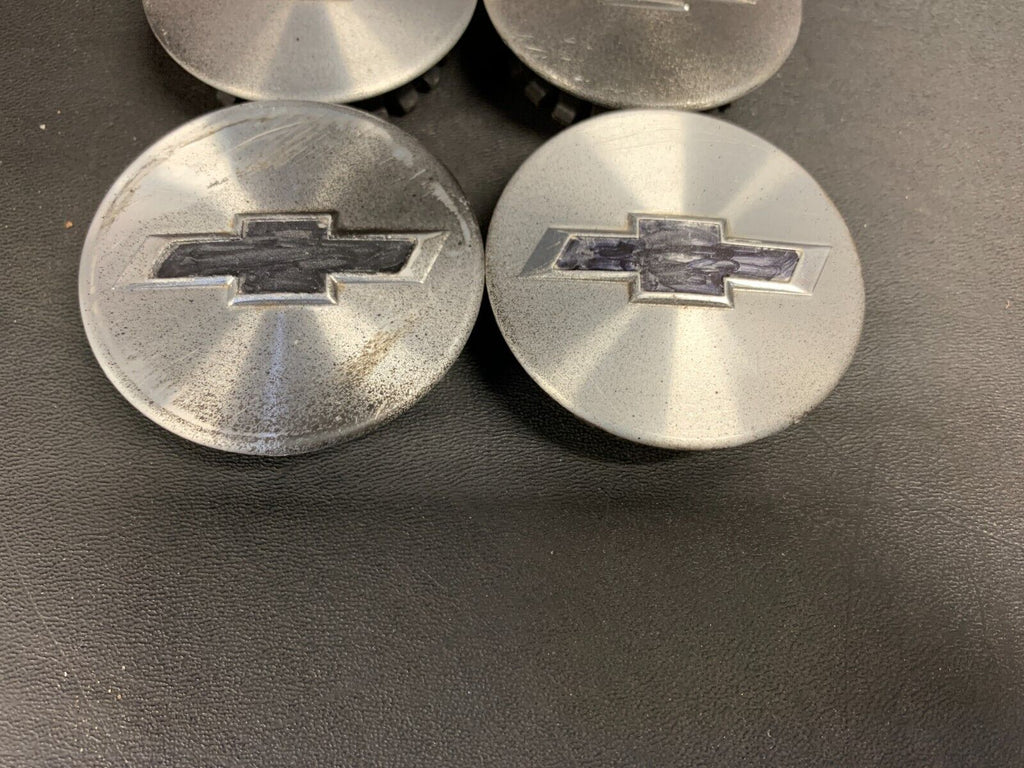 2012 CAMARO SS OEM CENTER CAP FOR RIMS SET OF 4 USED