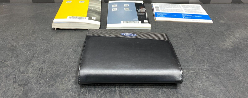2021 MUSTANG SHELBY GT500 COUPE OEM OWNERS MANUAL BOOKLET SET USED