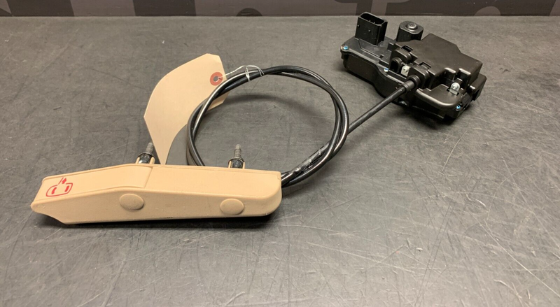 2008 CORVETTE C6 OEM PASSENGER DOOR LOCK ACTUATOR W/ RELEASE HANDLE