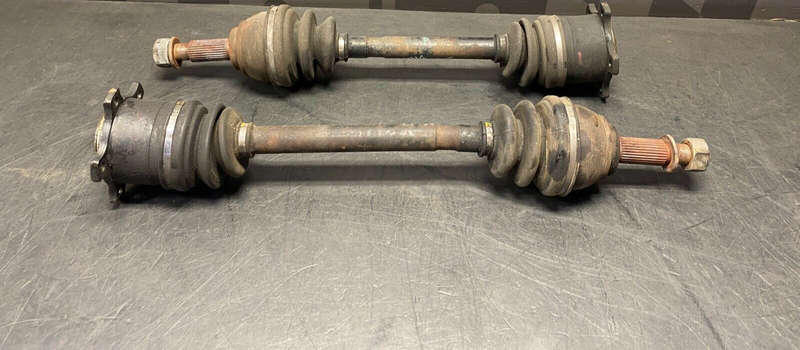 1998 NISSAN 240SX R200 REAR AXLE SETUP PAIR WITH HARDWARE BOLTS DR PS USED