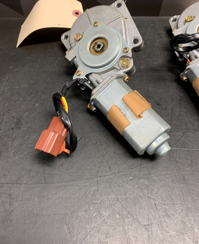 2004 HONDA S2000 AP2 OEM SOFT TOP MOTORS PAIR USED
