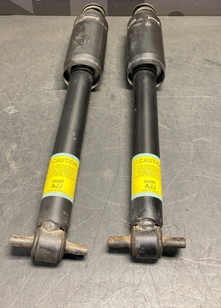 2008 CORVETTE C6 OEM DRIVER PASSENGER LH RH FRONT STRUTS PAIR USED