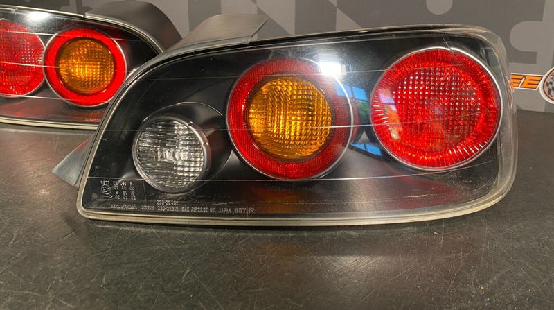 2007 HONDA S2000 AP2 OEM TAIL LIGHTS PAIR DRIVER PASSENGER USED