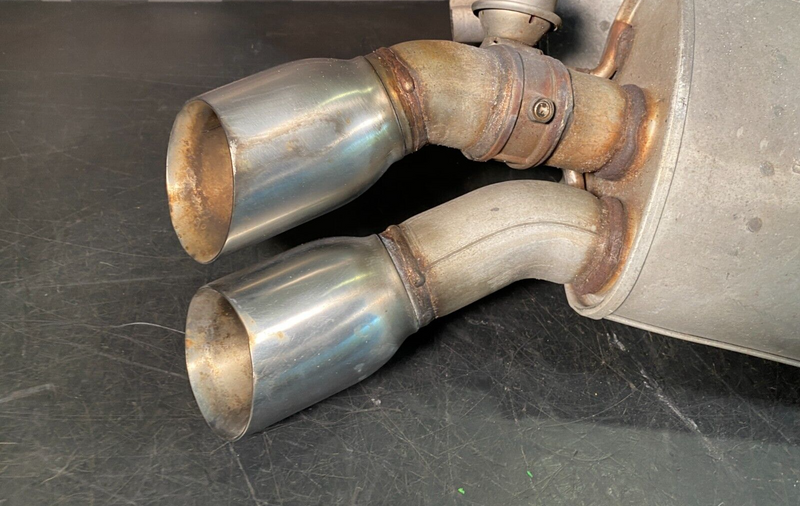 2013 CHEVROLET CAMARO SS 1LE OEM NPP MUFFLER REAR CUTS PAIR DR PS USED