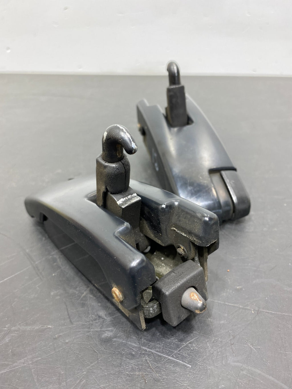 44620022