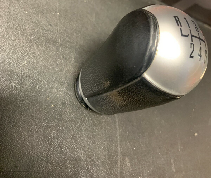 2013 FORD MUSTANG GT OEM M/T MANUAL SHIFT KNOB