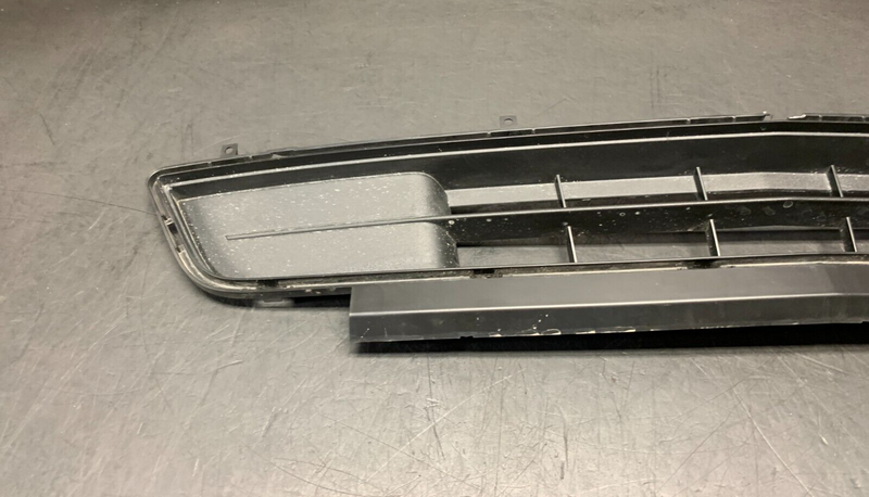 2015 FORD MUSTANG GT OEM FRONT BUMPER LOWER GRILLE