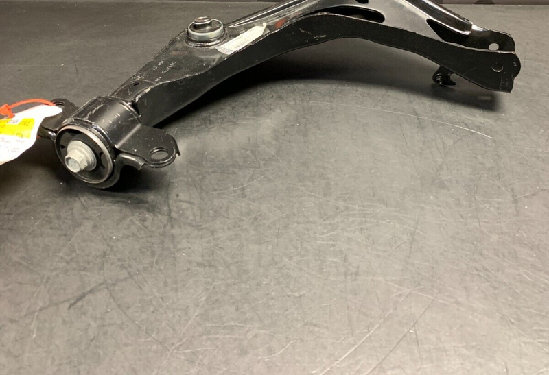 2014 CAMARO SS OEM 23110245 REAR LEFT DRIVER SIDE UPPER CONTROL ARM