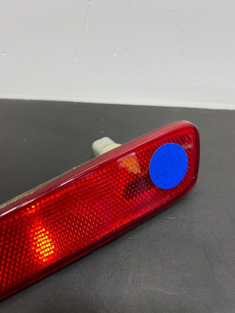 2009 CHEVY CORVETTE C6 OEM DRIVER LH REAR REFLECTOR SIDE MARKER LIGHT USED