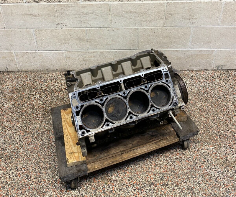 2003 CHEVY CORVETTE Z06 OEM 5.7 LS6 LS ENGINE SHORTBLOCK SHORT BLOCK -READ-