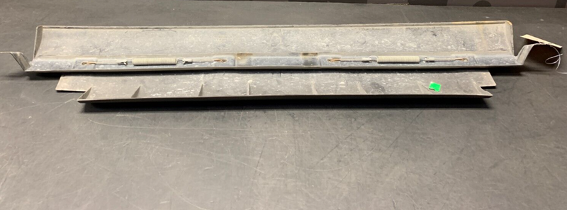 2000 CORVETTE C5 OEM CENTER LOWER BUMPER RADIATOR BAFFLE USED 77k MILES