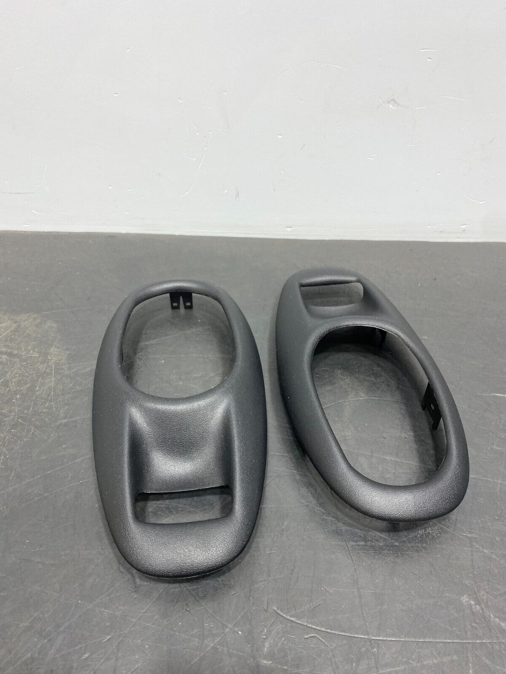 2003 CORVETTE C5 Z06 OEM INTERIOR DOOR HANDLE TRIM SET DR PS PAIR USED 31K