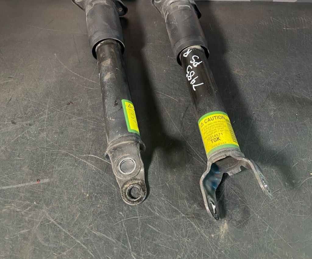 2003 CORVETTE C5 Z06 OEM REAR SHOCKS PAIR DRIVER PASSENGER USED