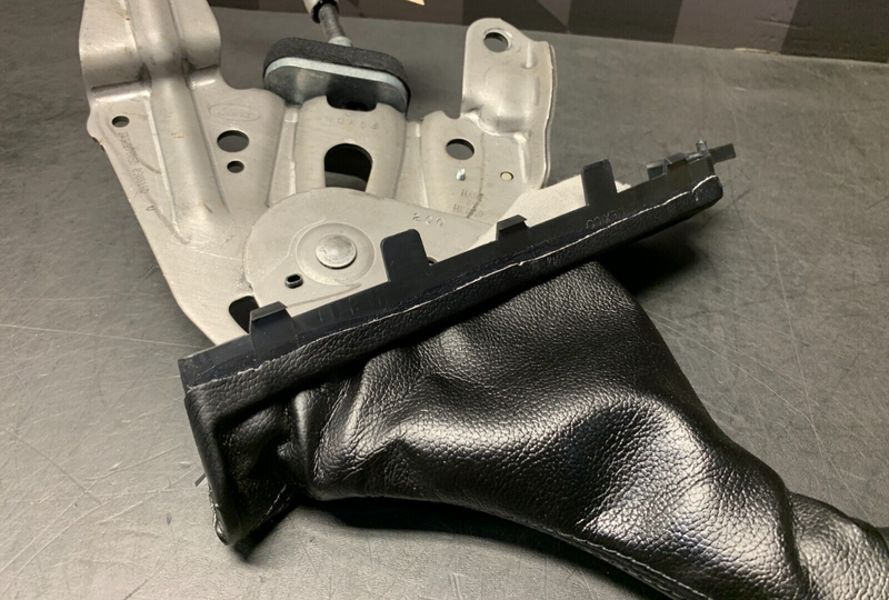 2019 FORD MUSTANG GT OEM EMERGENCY BRAKE HANDLE WITH BOOT MECHANISM USED