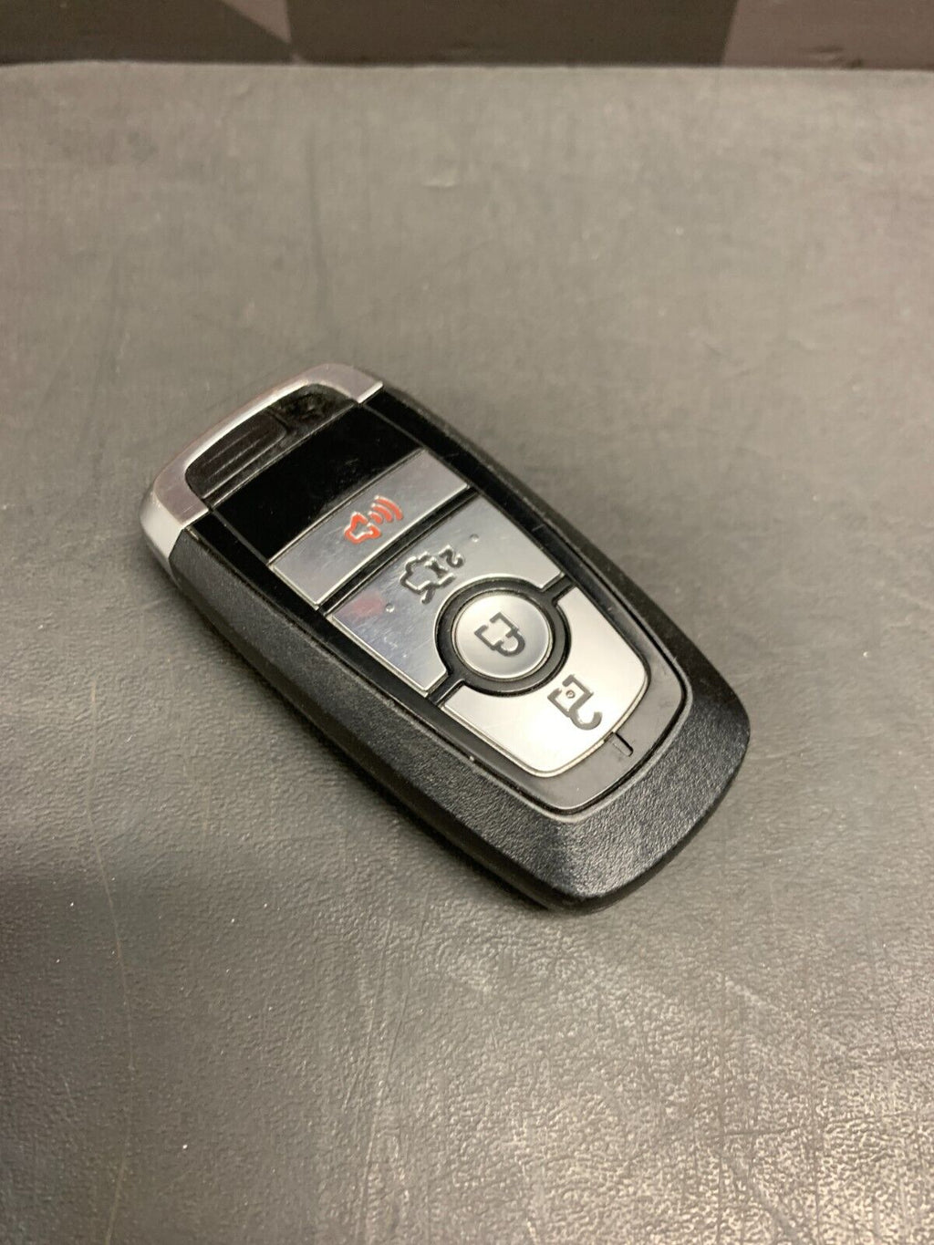 2019 FORD MUSTANG GT OEM KEYFOB REMOTE KEYLESS KEY USED