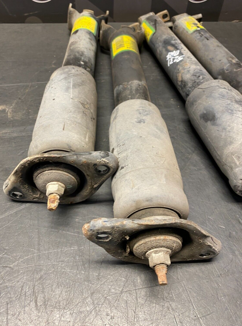 2001 CORVETTE C5 Z06 OEM  SHOCK STRUTS ASSEMBLY SET OF (4) DRIVER PASSENGER USED
