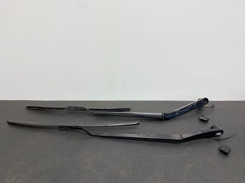 2015 CORVETTE C7 Z06 OEM WINDSHIELD WIPER ARMS WITH WIPER USED