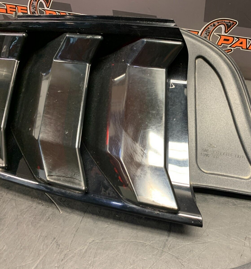 2019 FORD MUSTANG GT OEM TAIL LIGHTS TINTED USED