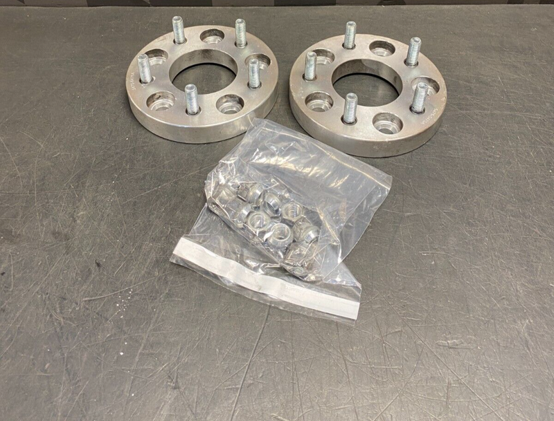2011 CHEVROLET CAMARO SS (2) 25MM BOLT ON WHEEL SPACERS USED