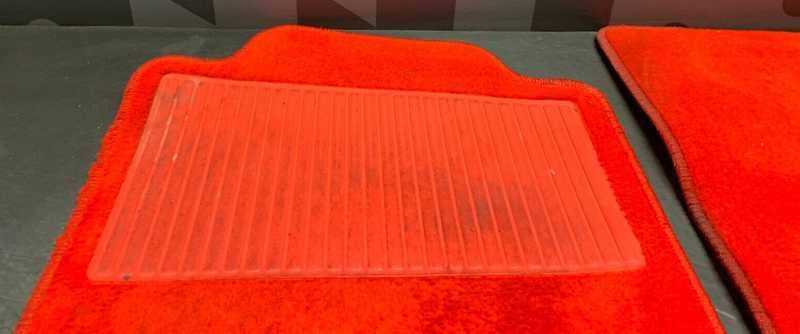 2001 CORVETTE C5 RED FLOOR MATS USED