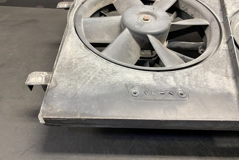 2001 CORVETTE C5 Z06 OEM RADIATOR FAN ASSEMBLY USED
