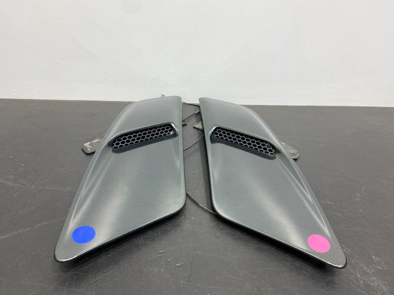 2015 FORD MUSTANG GT OEM HOOD VENTS VENT PAIR DRIVER PASSENGER USED