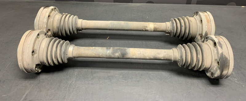 2004 PONTIAC GTO REAR AXLES AXLE SHAFT SET