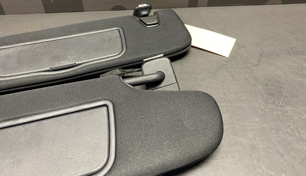 2019 FORD MUSTANG GT OEM SUN VISORS PAIR DRIVER PASSENGER USED