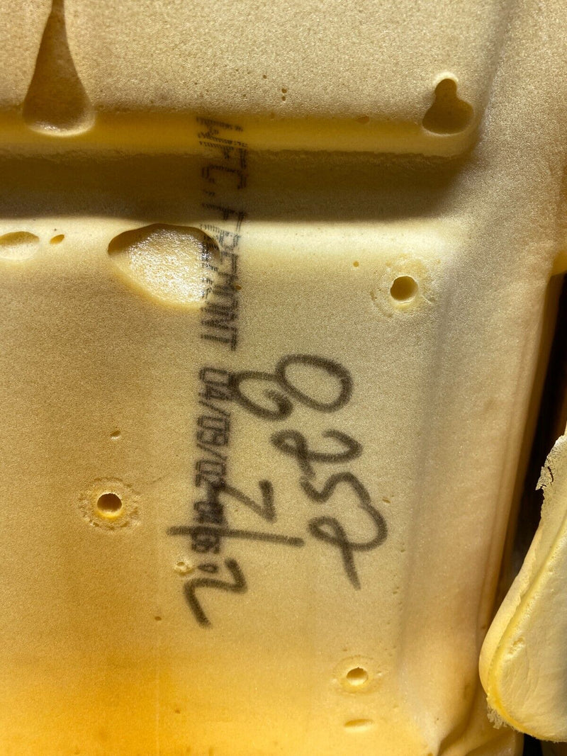 2002 CORVETTE C5 Z06 OEM SEAT FOAM BACKREST SEAT BOTTOM FOAM NICE SHAPE!!