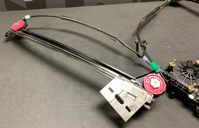 2004 CORVETTE C5 Z06 OEM PASSENGER WINDOW MOTOR