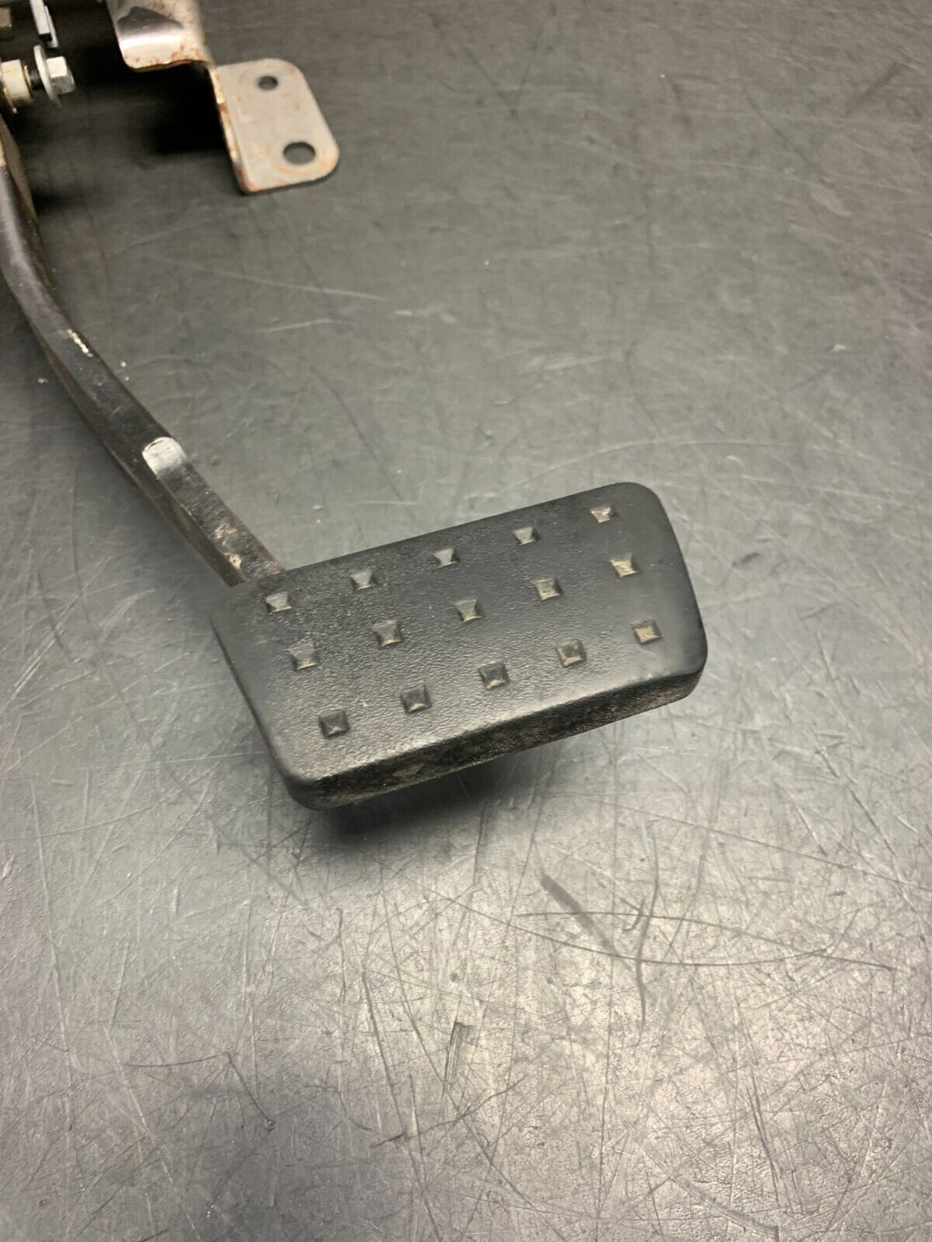 2013 CADILLAC CTS V COUPE OEM AUTOMATIC BRAKE PEDAL