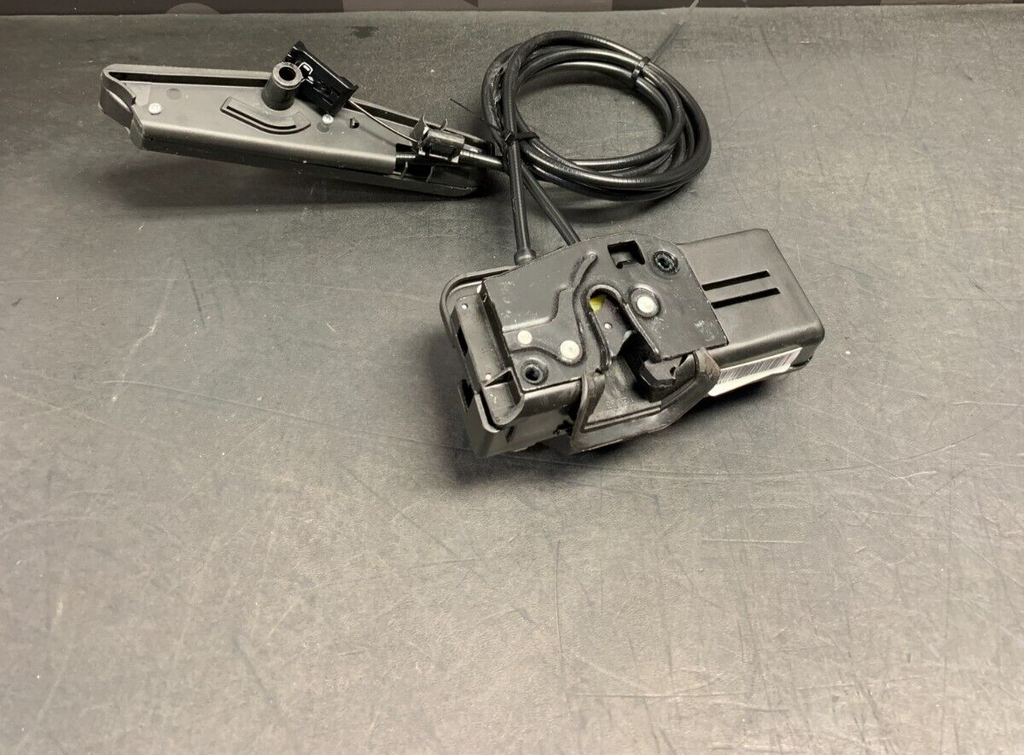 2012 CORVETTE C6 GRANDSPORT OEM DRIVER LH DOOR RELEASE HANDLE CABLE USED