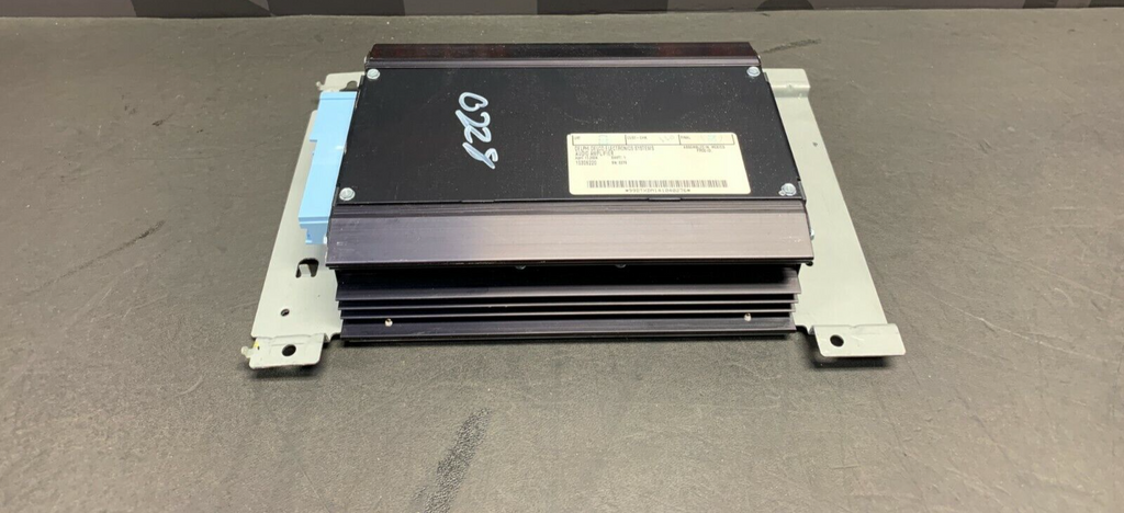 2005 CORVETTE C6 COUPE OEM 10306220 RADIO STEREO AMPLIFIER