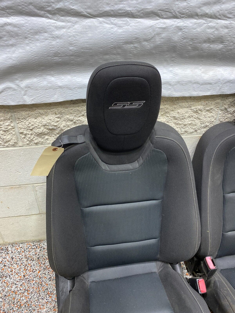2010 CAMARO SS OEM SEAT SET FRONT REAR BLACK CLOTH SEATS NICE CONDITION! USED