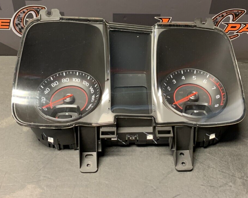 2014 CAMARO SS OEM GAUGE CLUSTER  USED