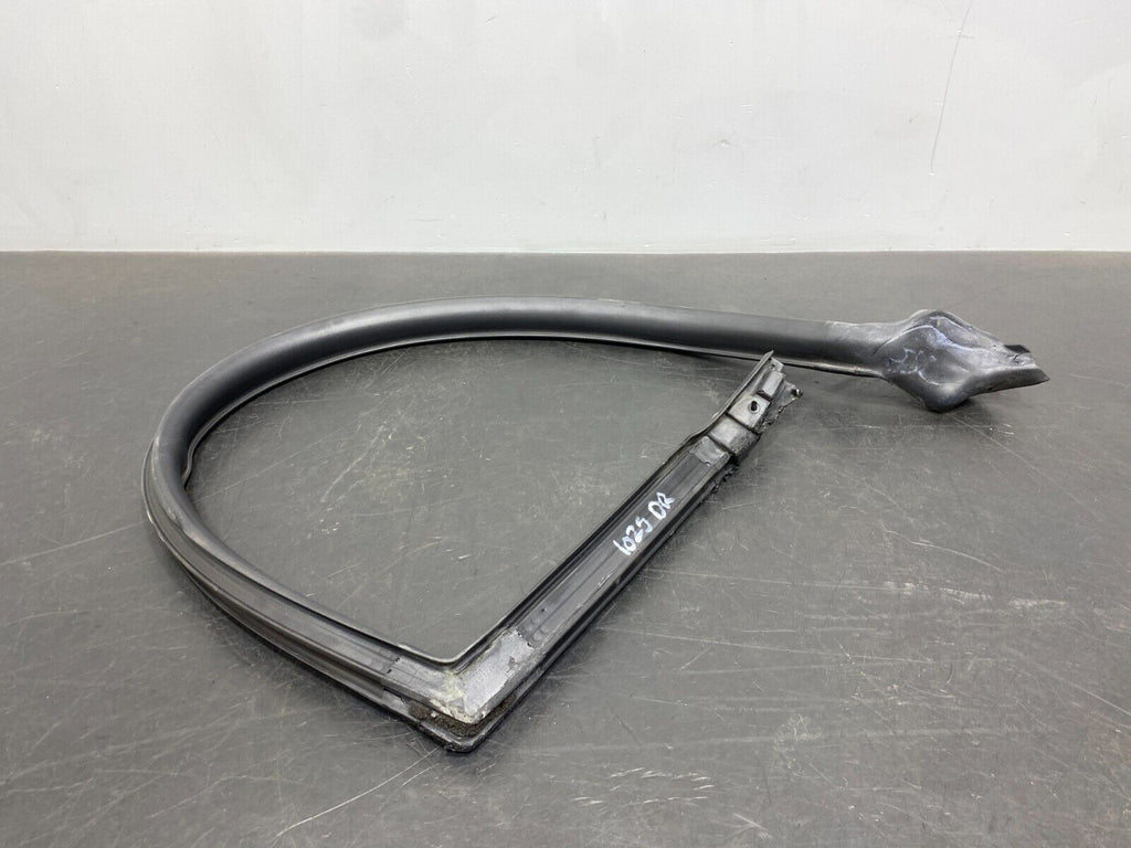 2003 CORVETTE C5 Z06 OEM DRIVER LH RUBBER UPPER WINDOW SEAL USED