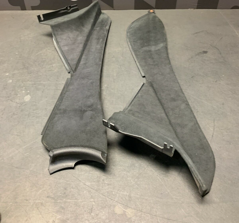 2004 PONTIAC GTO OEM BLACK SUEDE CENTER CONSOLE SIDE PANEL TRIM